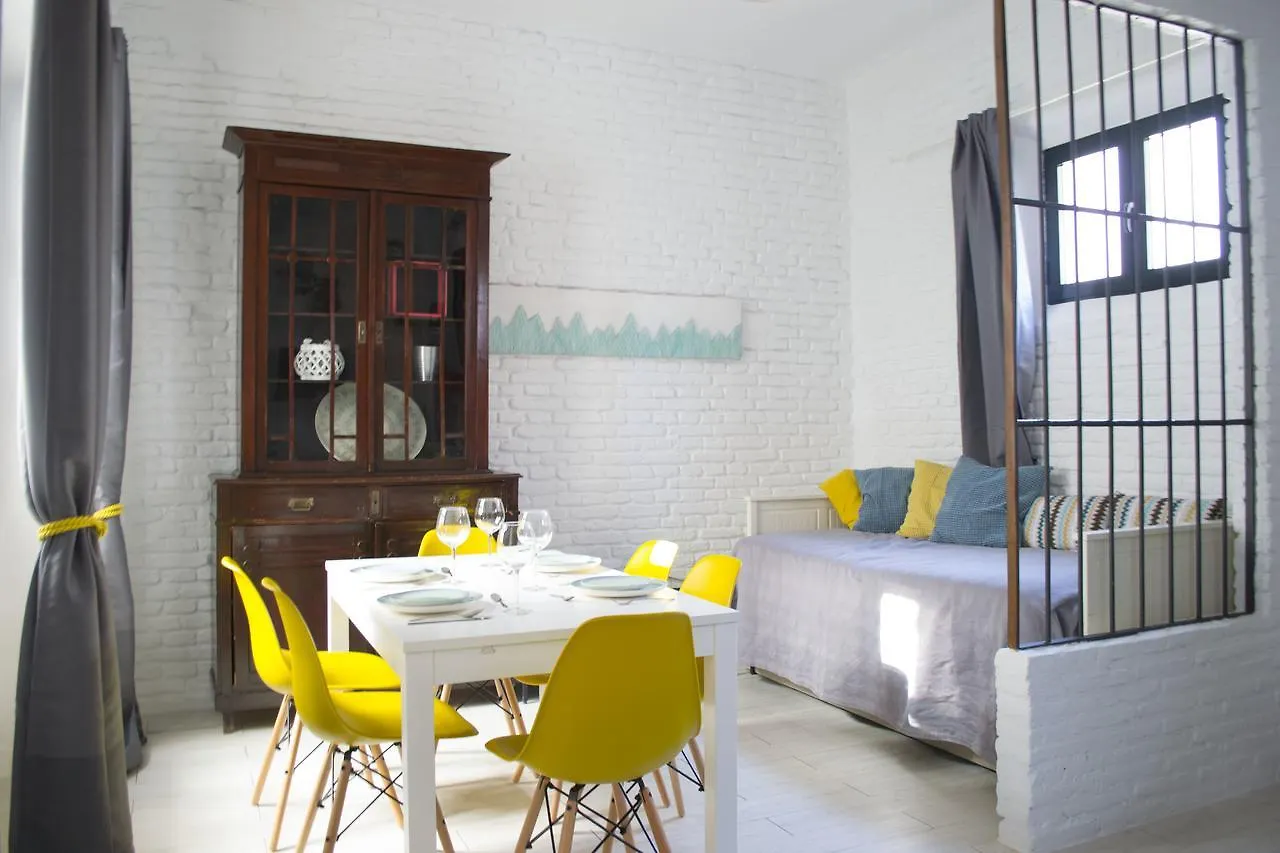 Casas Y Patios De Sevilla